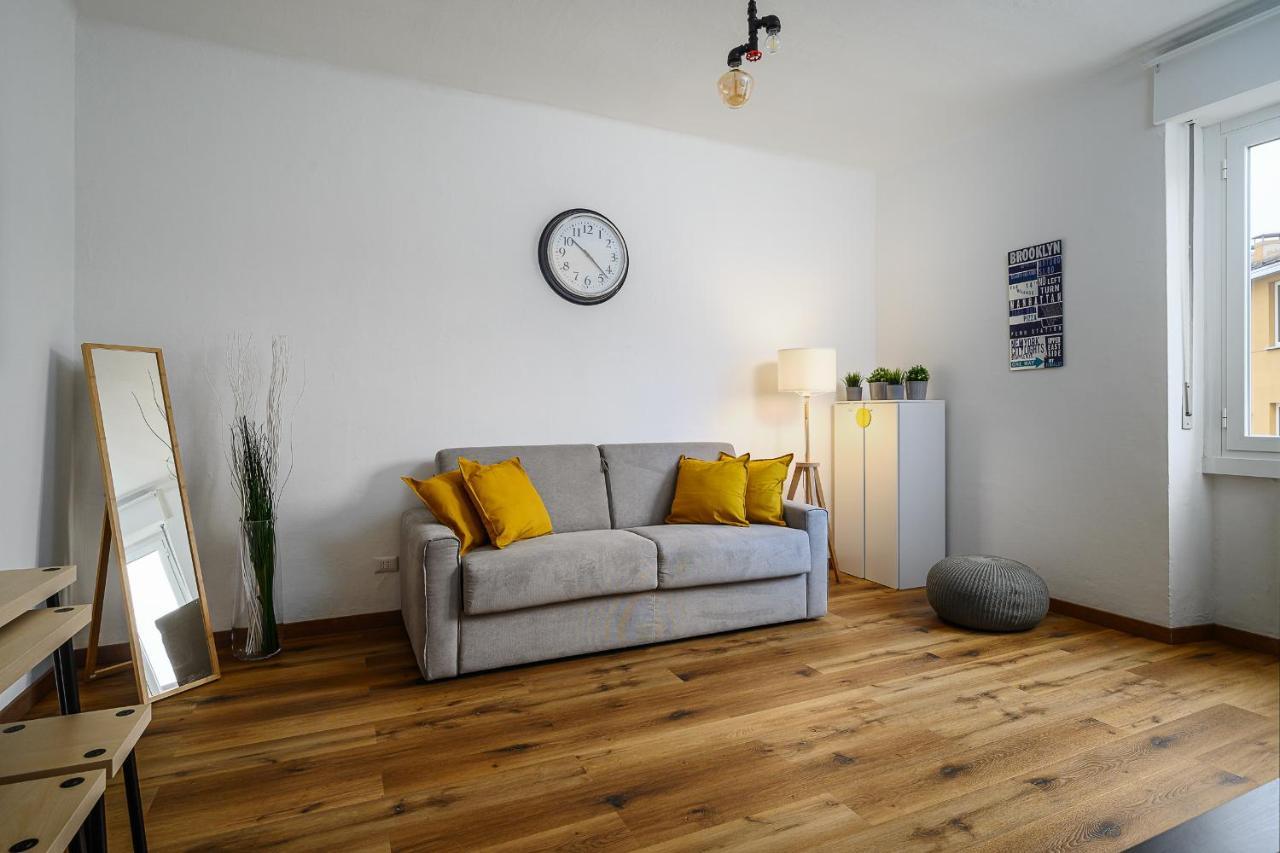 Insubria 8-3Dx - Monolocale Cool Apartment Milan Exterior photo